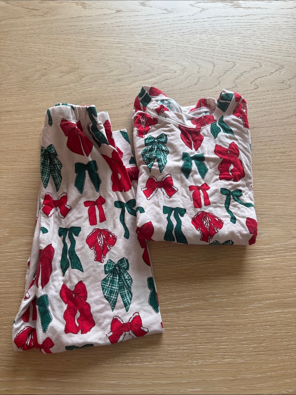 Kids Long Sleeve Pajama Set with Red & Green Bow Print